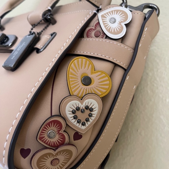 Coach Swagger 27 Leather Satchel Shoulder Bag with Hearts Appliqué In Beechwood - Picture 6 of 15